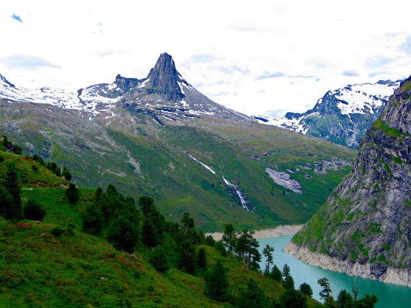 Swiss valleys 2009 - Image 06