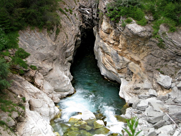 Swiss valleys 2009 - Image 15